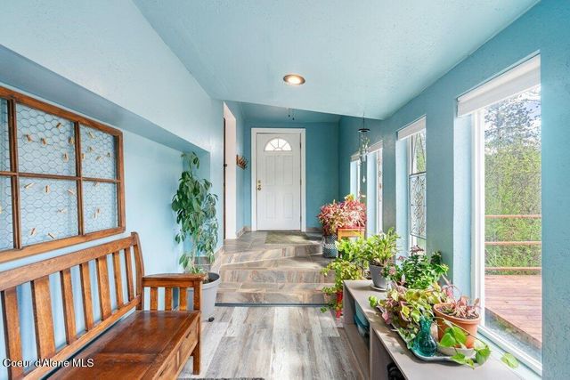 286A Abbey Rd, Cataldo, ID 83810