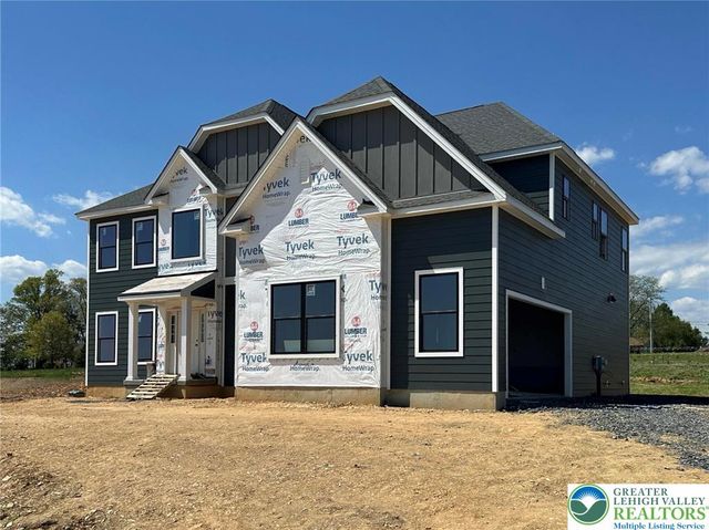 3486 George Street 2, North Whitehall Twp, PA 18078