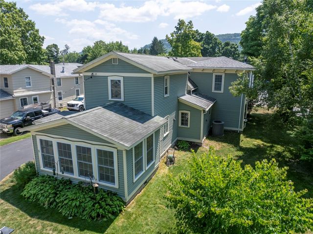 125 East William Street, Bath, NY 14810