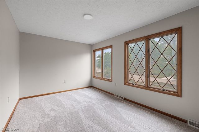 7562 Southampton Drive, North Royalton, OH 44133