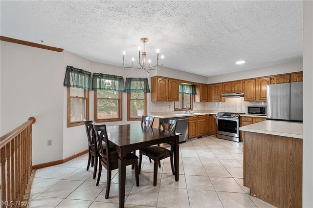 7562 Southampton Drive, North Royalton, OH 44133