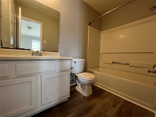 8811 Baskove Drive, Houston, TX 77088