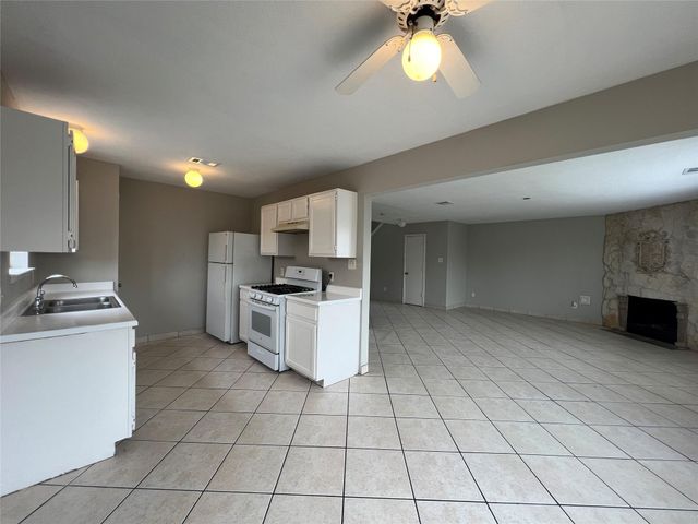 8811 Baskove Drive, Houston, TX 77088
