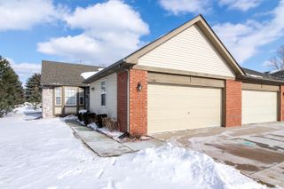 1988 N Kenwyck Drive, Superior Twp, MI 48198