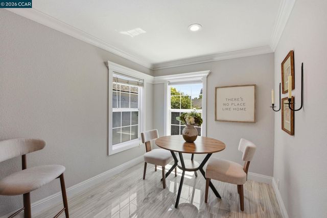 916 Bataan Ave, Berkeley, CA 94710