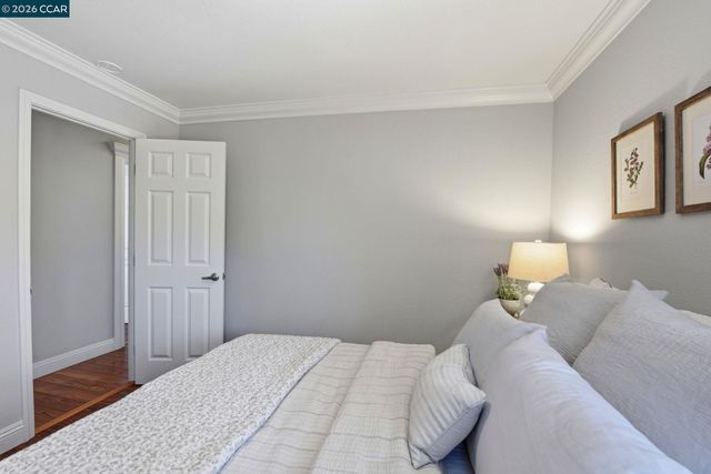 916 Bataan Ave, Berkeley, CA 94710
