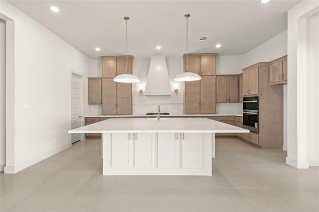 15719 Saffron Summer Street, Conroe, TX 77302