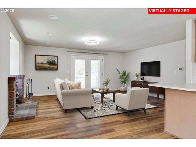 17139 S Bradley Rd, Oregon City, OR 97045