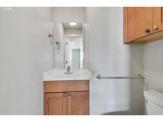 17139 S Bradley Rd, Oregon City, OR 97045