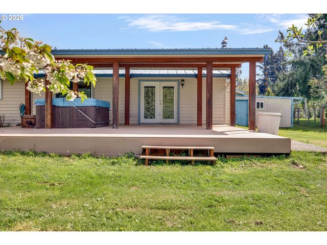 17139 S Bradley Rd, Oregon City, OR 97045