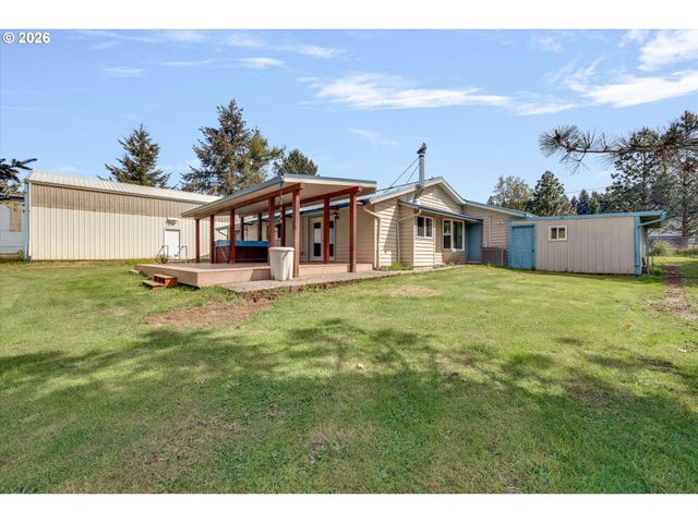 17139 S Bradley Rd, Oregon City, OR 97045