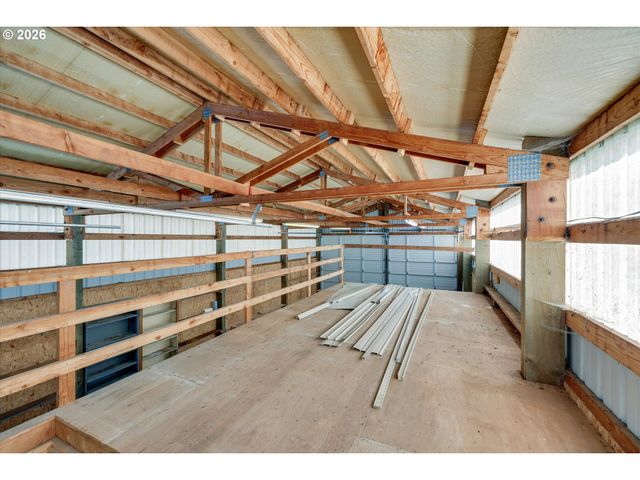 17139 S Bradley Rd, Oregon City, OR 97045