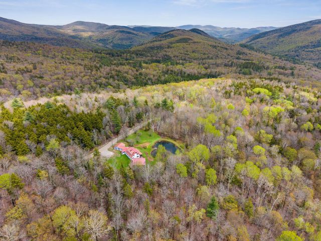 1641 West Hill Road, Rochester, VT 05767