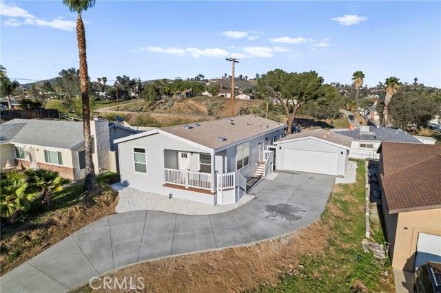 29566 La Cresta Drive, Menifee, CA 92587