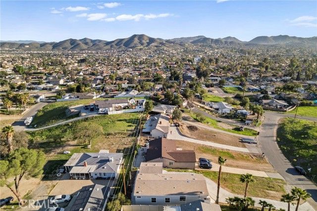 29566 La Cresta Drive, Menifee, CA 92587