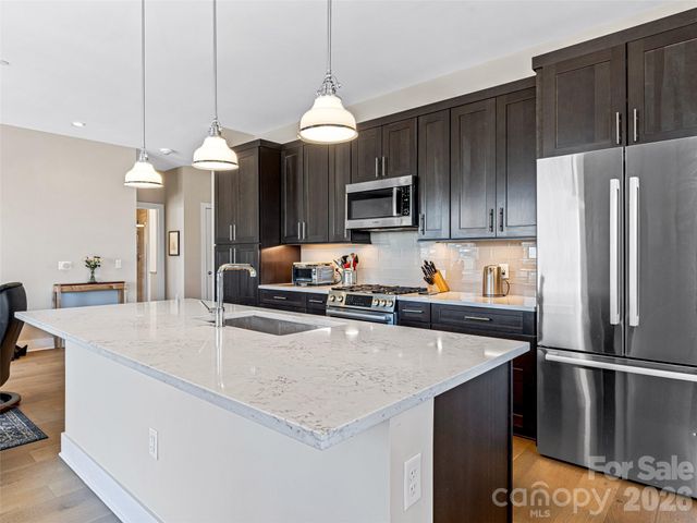 145 Biltmore Avenue 602, Asheville, NC 28801