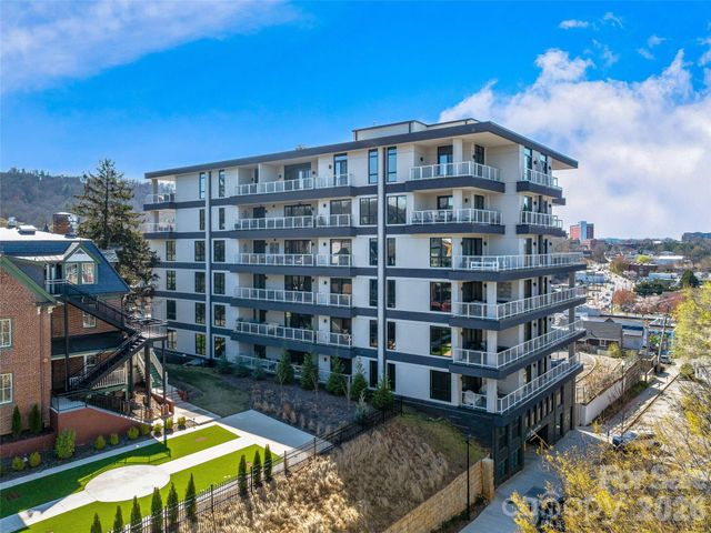 145 Biltmore Avenue 602, Asheville, NC 28801