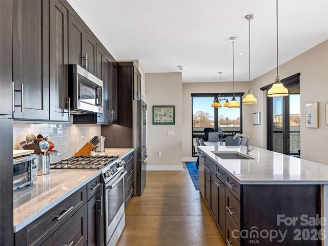 145 Biltmore Avenue 602, Asheville, NC 28801