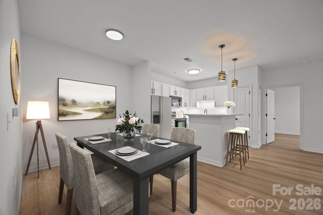 176 Brickton Village Circle 206, Fletcher, NC 28732