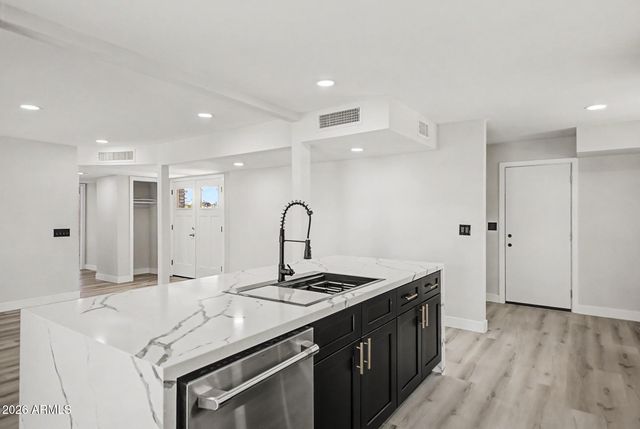 504 E FREMONT Drive, Tempe, AZ 85282