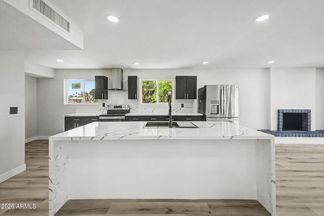 504 E FREMONT Drive, Tempe, AZ 85282