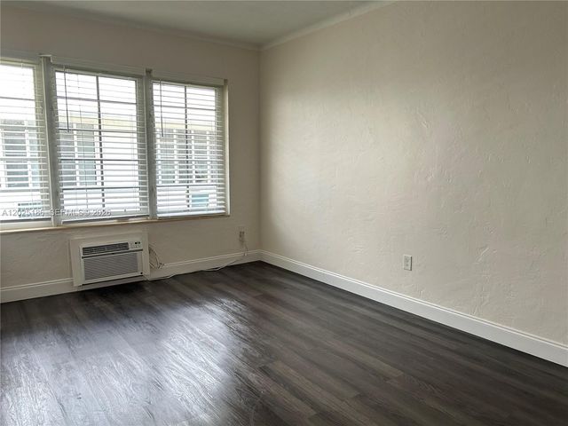 1124 Pennsylvania Avenue 4, Miami Beach, FL 33139