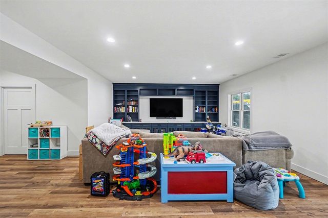 13692 Northland Drive, Big Rapids, MI 49307