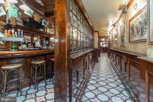 2007-9 WALNUT ST, Philadelphia, PA 19103