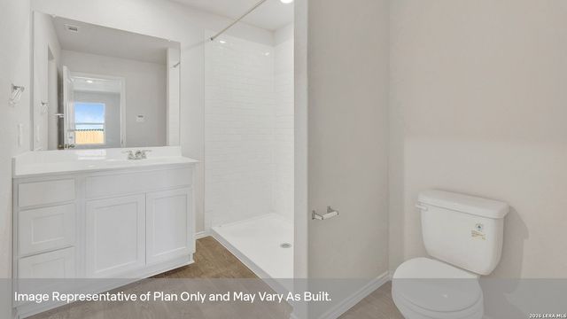 1035 Gladys Run, Seguin, TX 78155