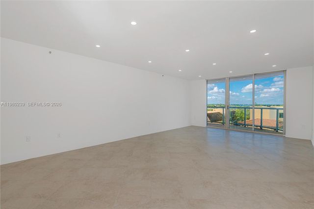 8855 W Collins Ave 6E, Surfside, FL 33154