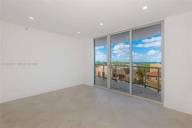 8855 W Collins Ave 6E, Surfside, FL 33154