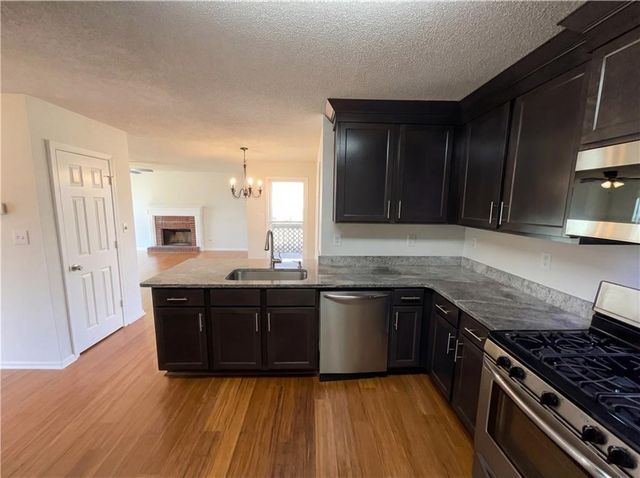 1012 Crown Corners Drive, Mcdonough, GA 30253