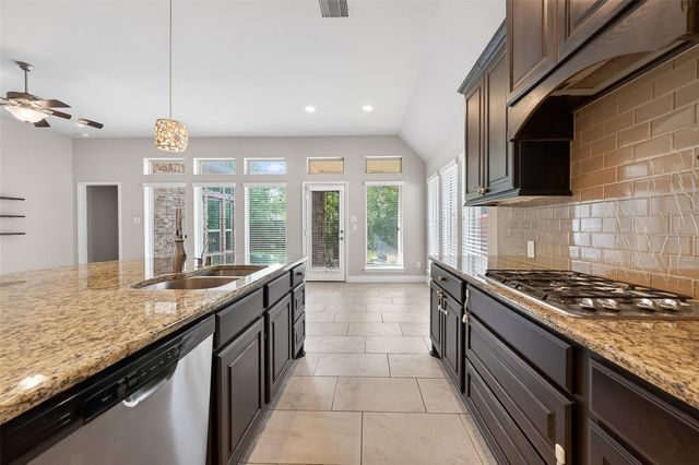 18011 Begbie Path, Richmond, TX 77407