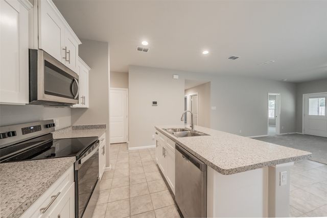304 Abingdon Street, Azle, TX 76020