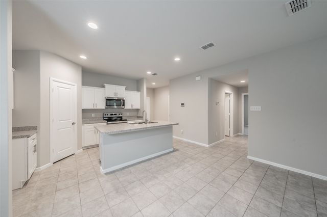 304 Abingdon Street, Azle, TX 76020
