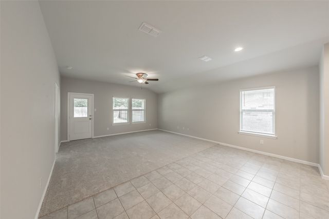 304 Abingdon Street, Azle, TX 76020