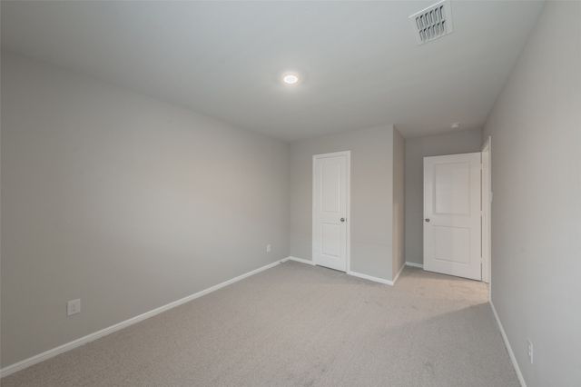 304 Abingdon Street, Azle, TX 76020