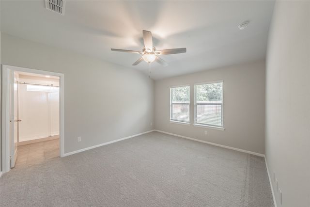 304 Abingdon Street, Azle, TX 76020