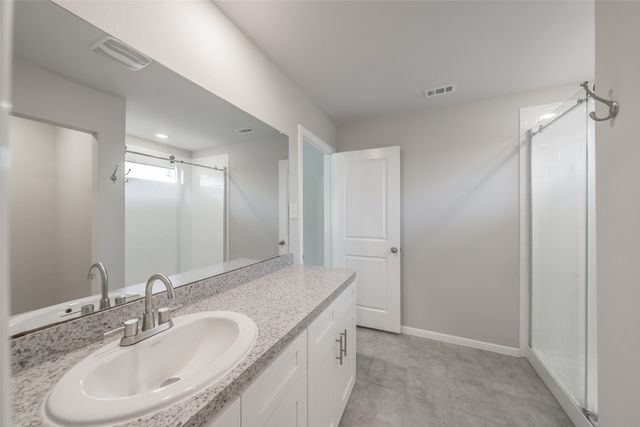 304 Abingdon Street, Azle, TX 76020