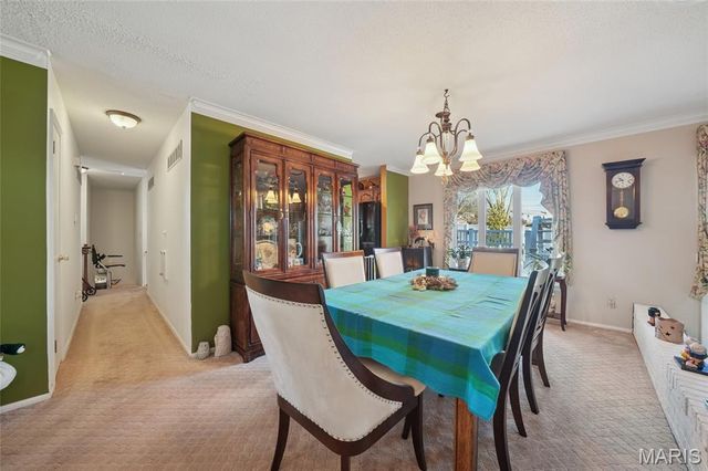 4 Parkrose Court, Ballwin, MO 63011