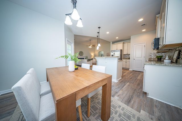 402 Pomegranate Drive, Goose Creek, SC 29445