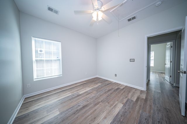 402 Pomegranate Drive, Goose Creek, SC 29445