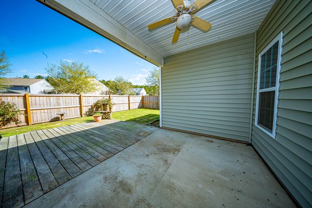 402 Pomegranate Drive, Goose Creek, SC 29445