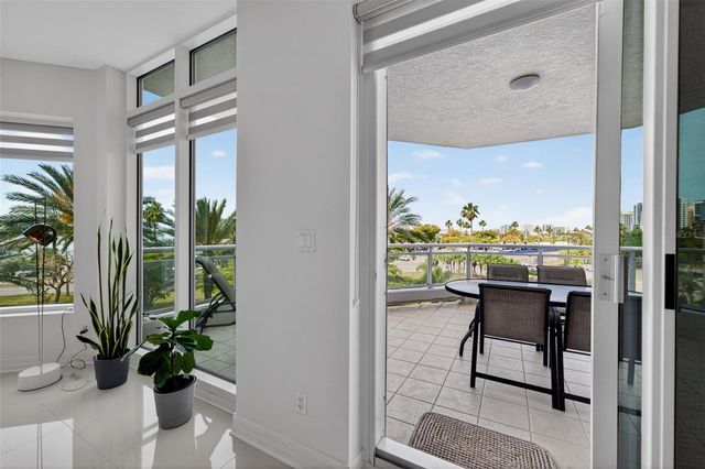340 S PALM AVE 14, Sarasota, FL 34236