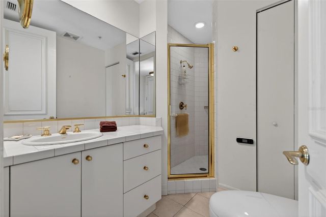 340 S PALM AVE 14, Sarasota, FL 34236