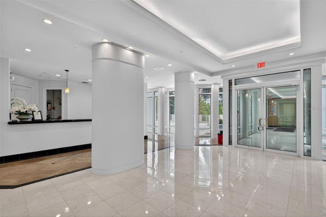 340 S PALM AVE 14, Sarasota, FL 34236