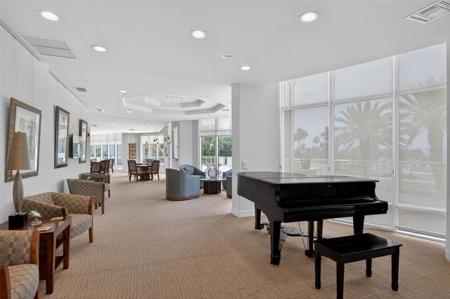 340 S PALM AVE 14, Sarasota, FL 34236