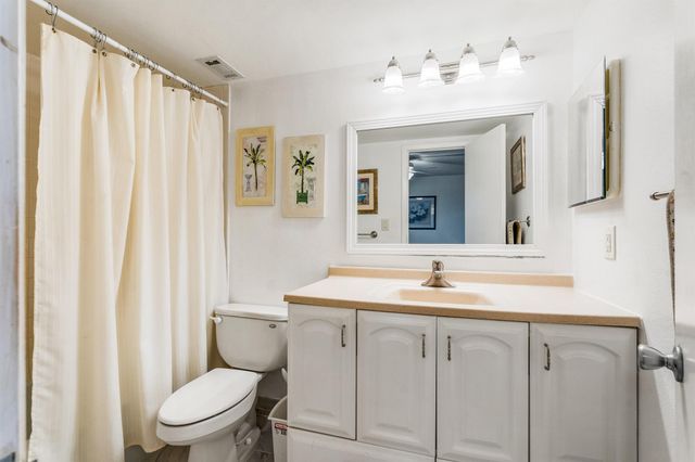 4450 Highway A1a 402, Vero Beach, FL 32963