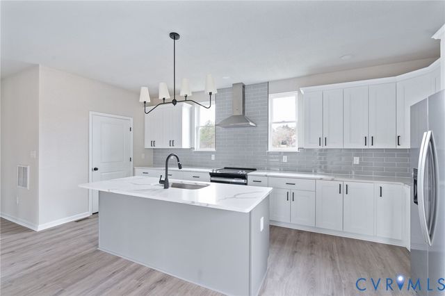 63 Hatcher Rd, Cumberland, VA 23139