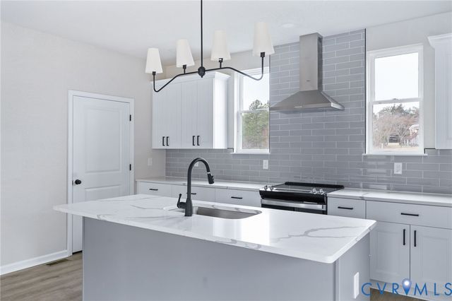 63 Hatcher Rd, Cumberland, VA 23139